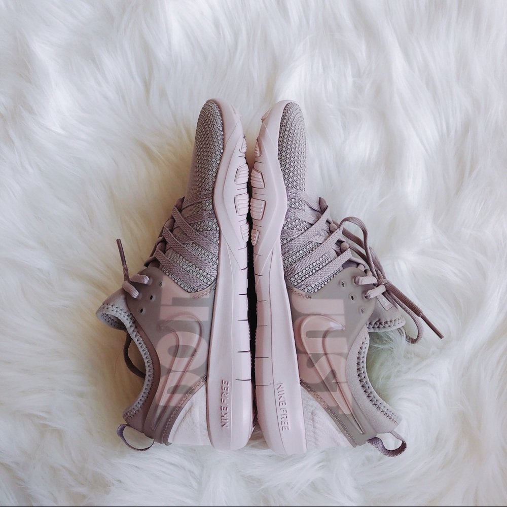 Nike Free TR 7 Premium - Picture 4 of 8